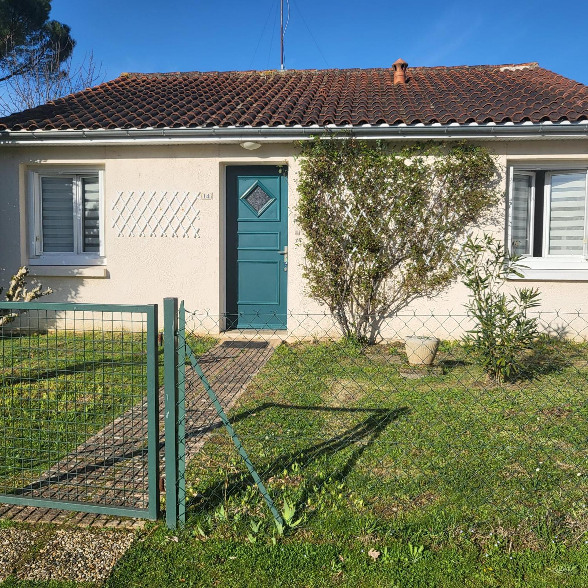 Maison De Vacances En Perigord Noir Le Buisson-de-Cadouin Экстерьер фото